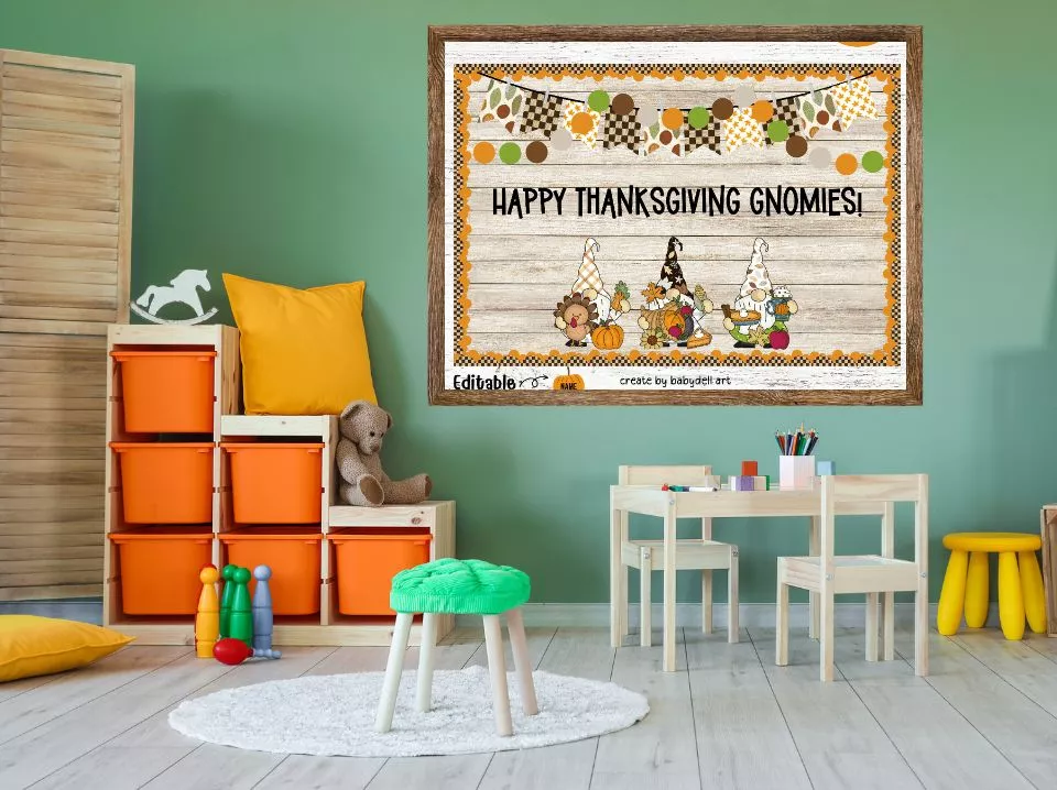 Creating a Thanksgiving-Themed Bulletin Board